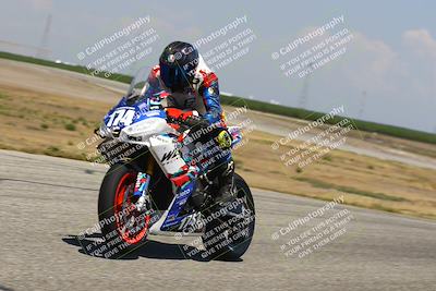 media/May-02-2025-CRA (Fri) [[8ae20d389f]]/Track Photos/130pm (Wheelie Bump)/